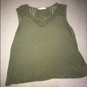women’s top